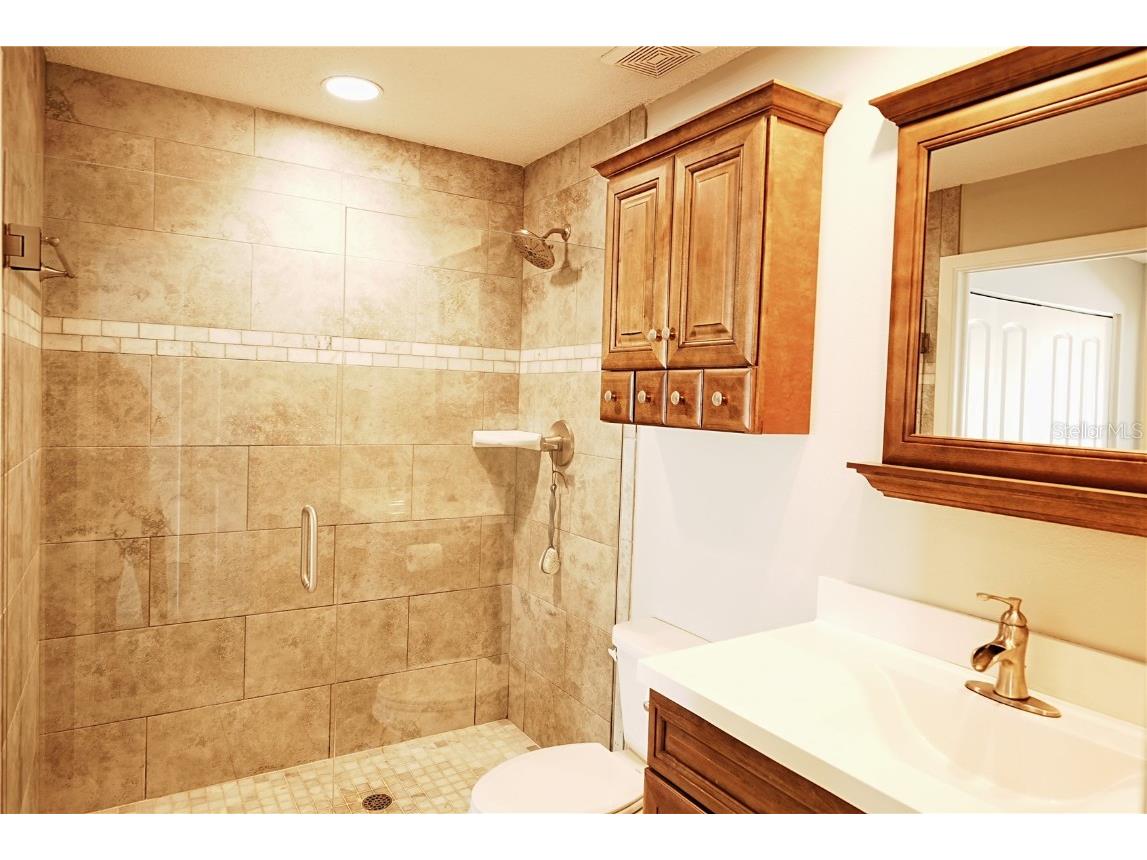 802 Capri Isles Boulevard #231 Venice FL 34292 A4652032 image23