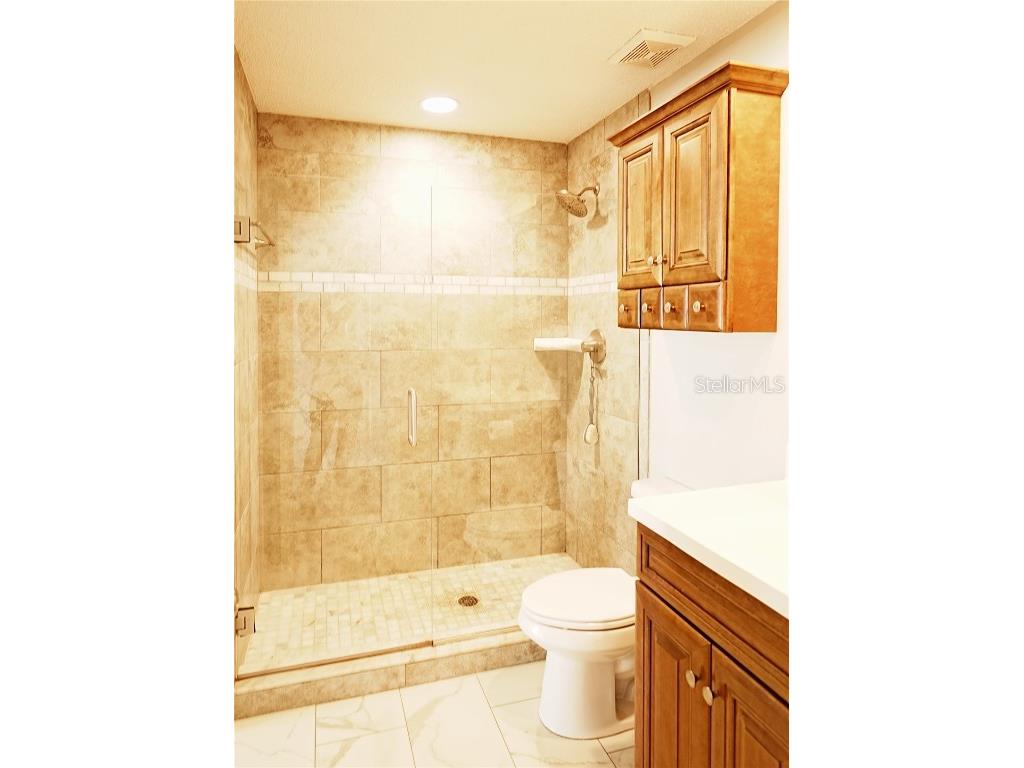 802 Capri Isles Boulevard #231 Venice FL 34292 A4652032 image25