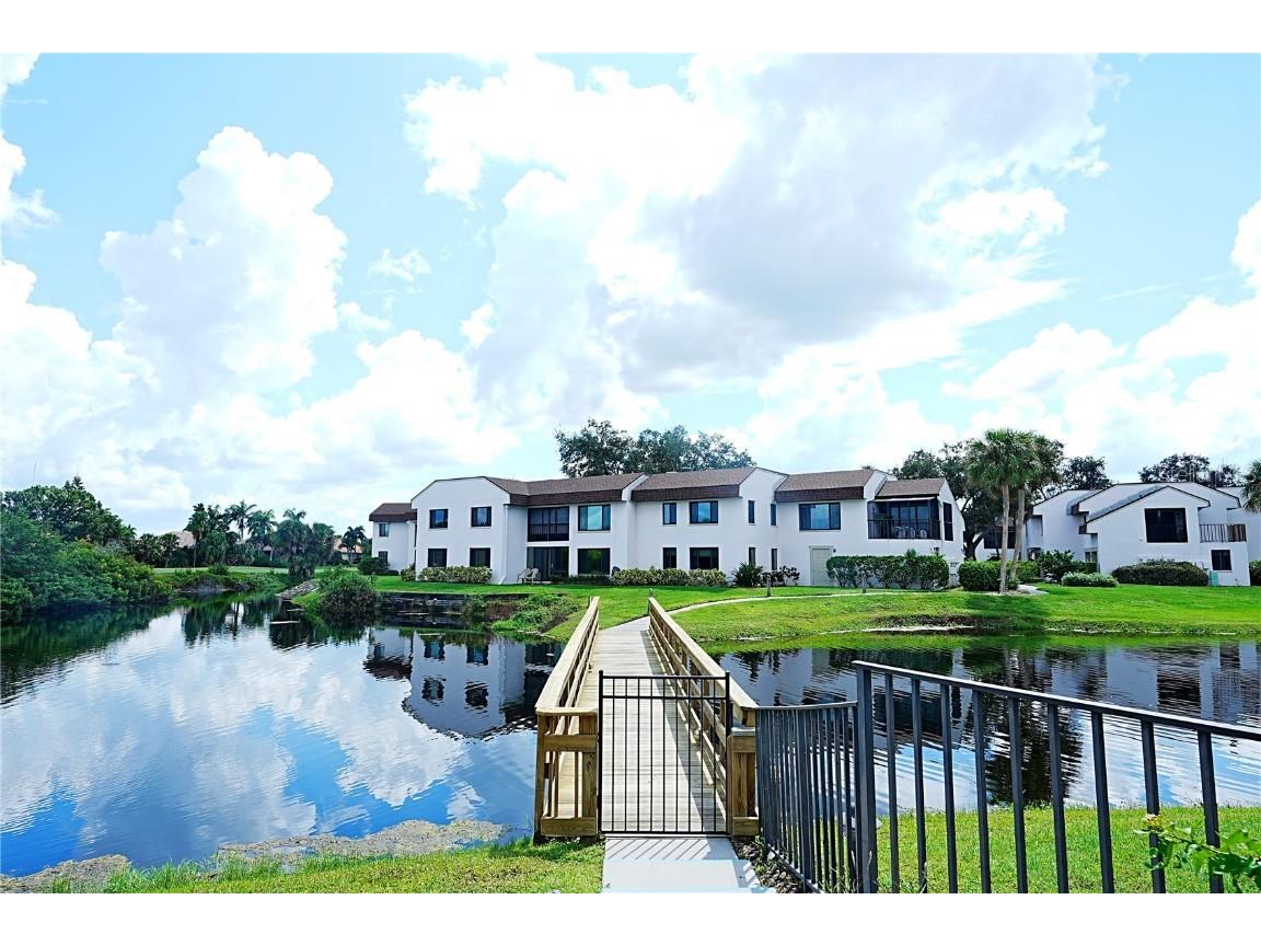 802 Capri Isles Boulevard #231 Venice FL 34292 A4652032 image32
