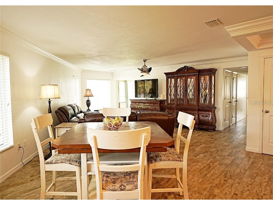 802 Capri Isles Boulevard #231 Venice FL 34292 A4652032 image9