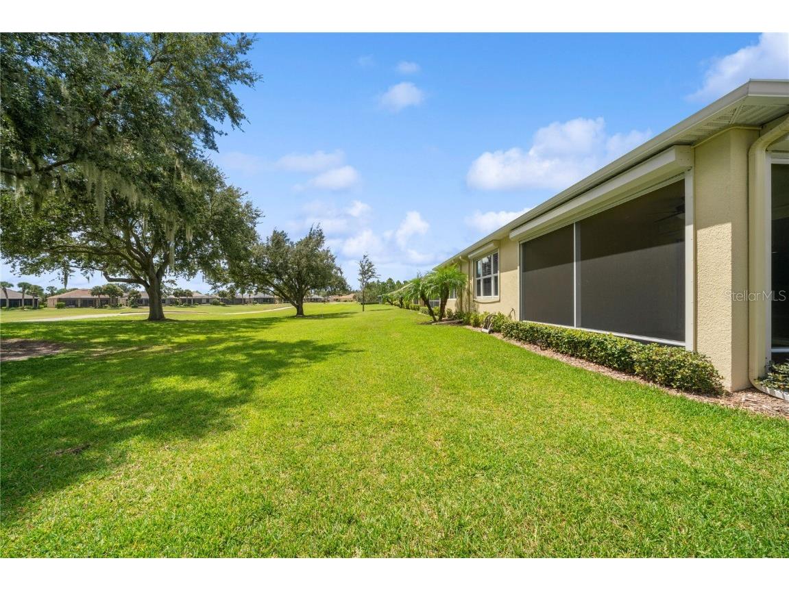 802 Chipper Drive Sun City Center FL 33573 TB8425124 image4