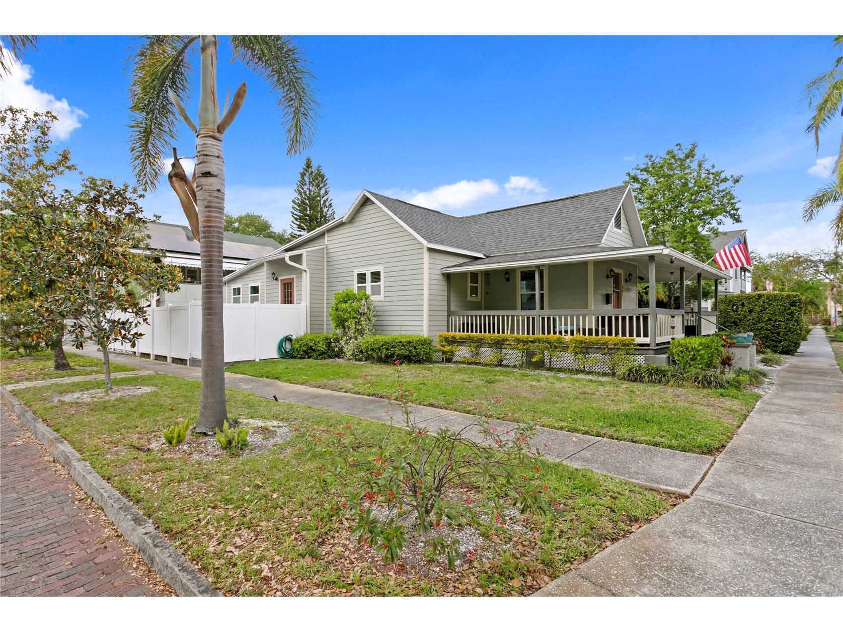 802 Dartmoor Street N Saint Petersburg FL 33701 TB8494482 image31