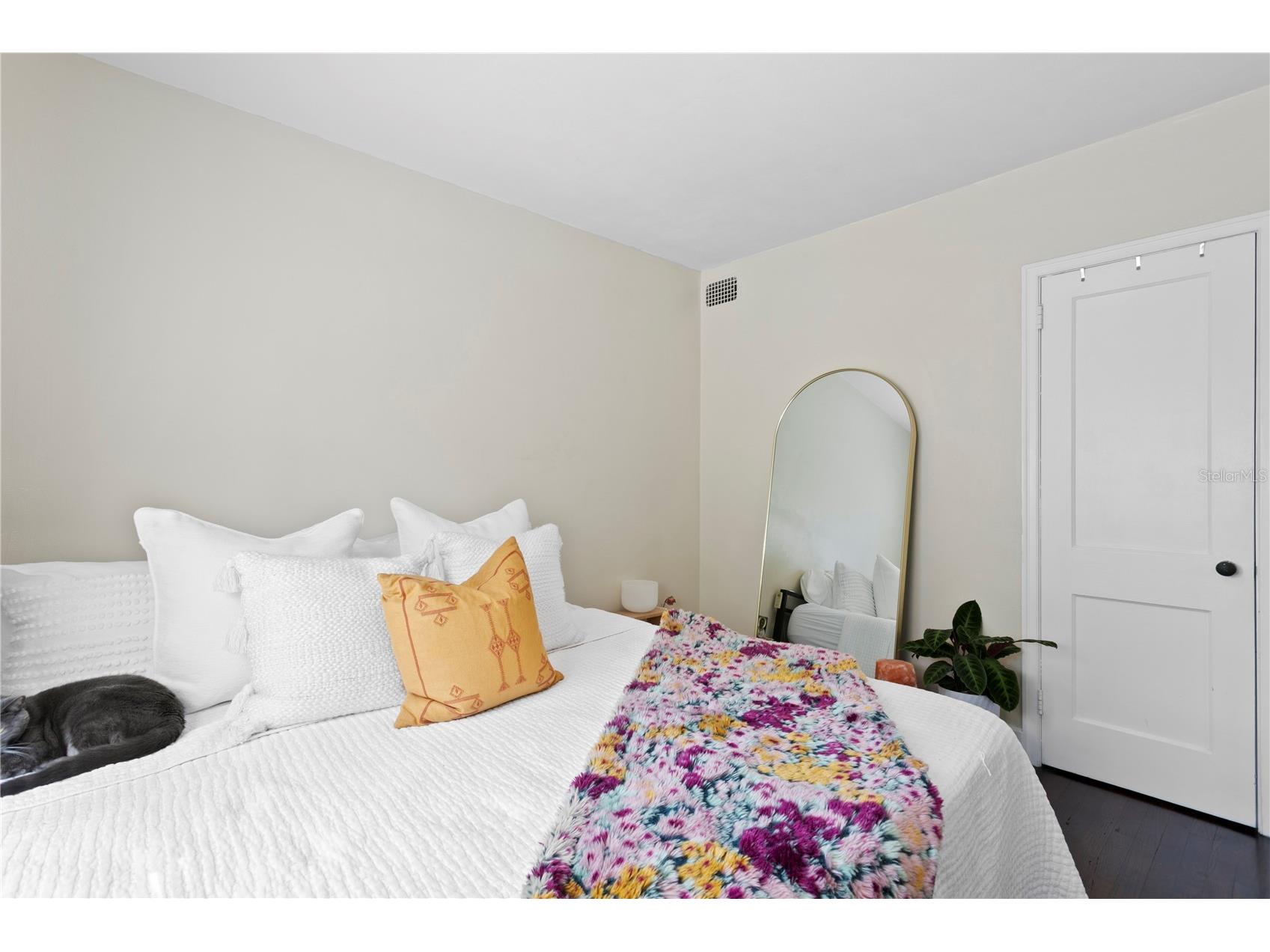 802 Dartmoor Street N Saint Petersburg FL 33701 TB8494482 image43