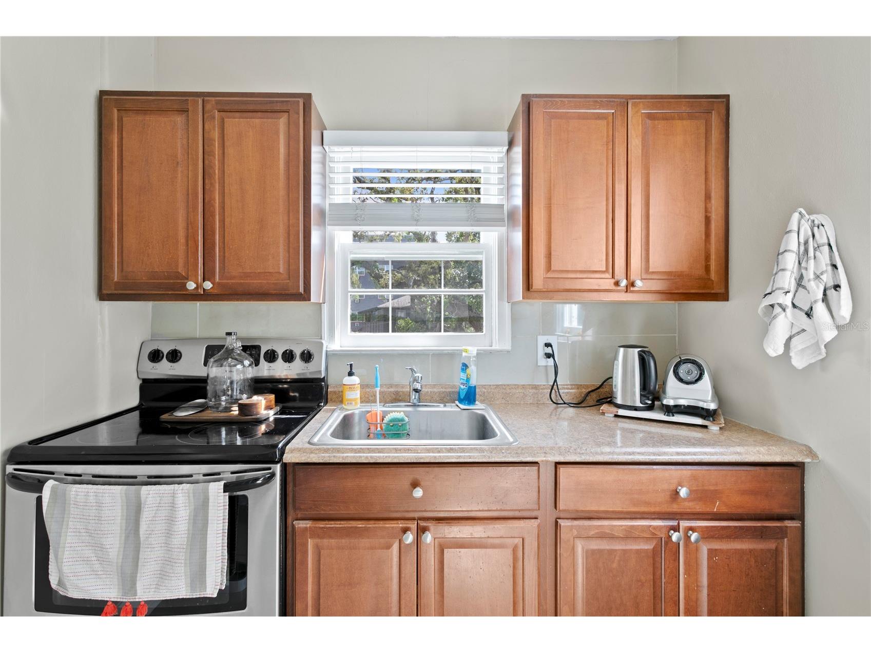 802 Dartmoor Street N Saint Petersburg FL 33701 TB8494482 image46
