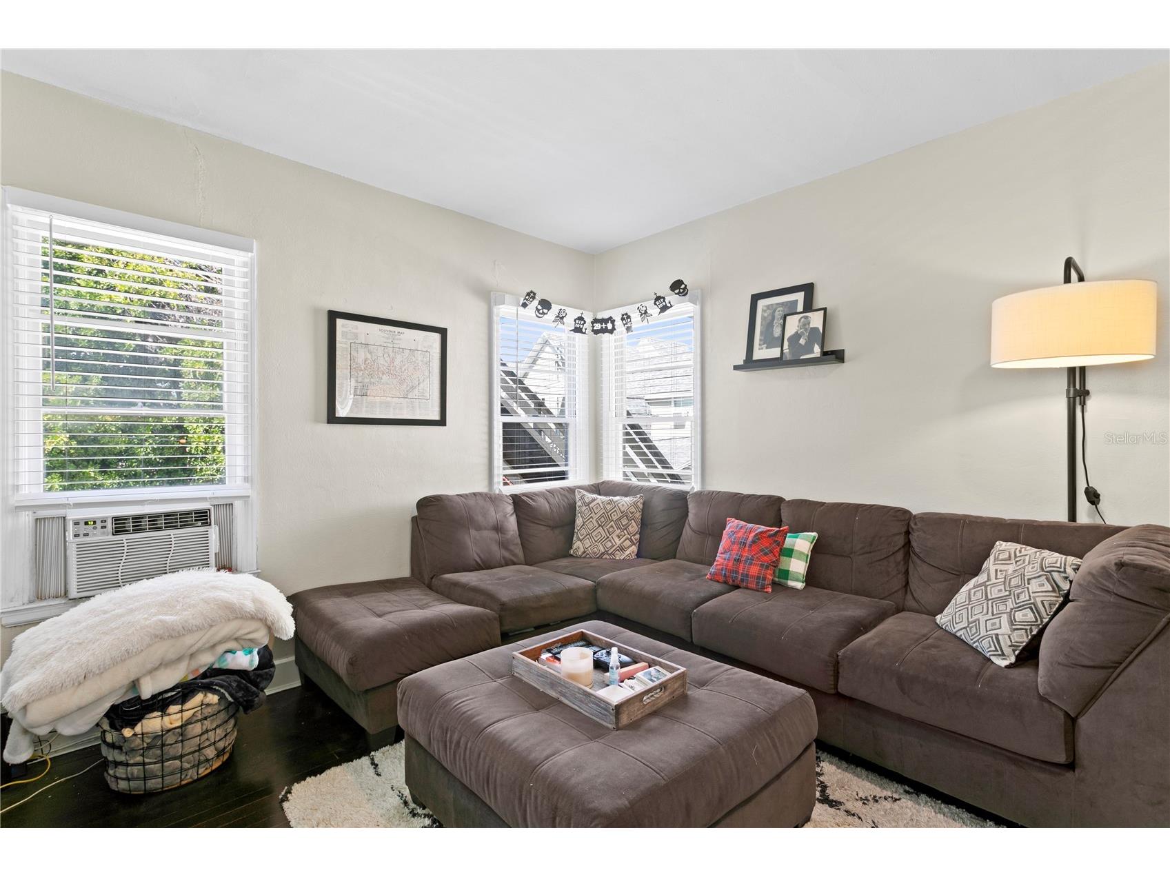 802 Dartmoor Street N Saint Petersburg FL 33701 TB8494482 image49