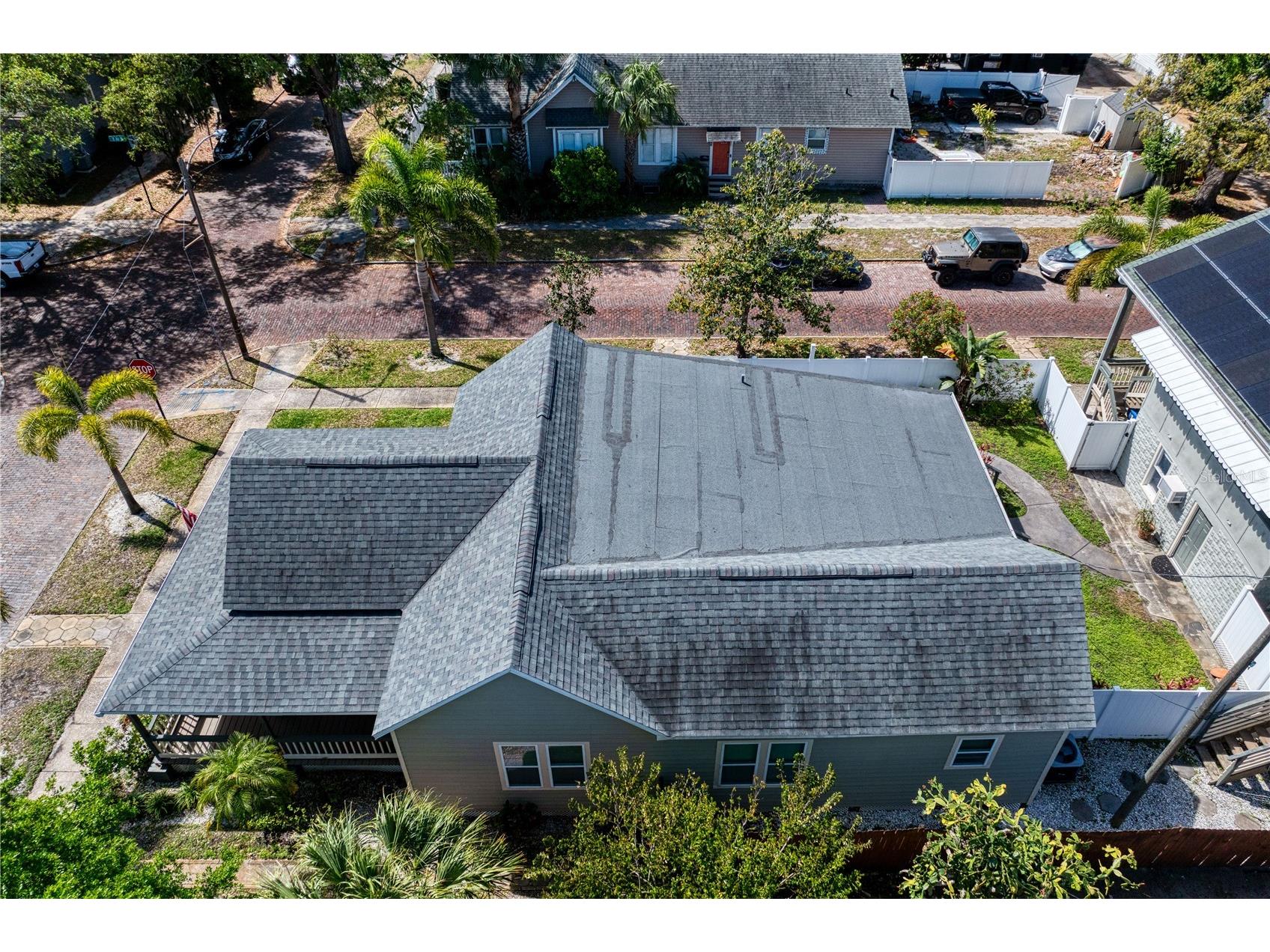 802 Dartmoor Street N Saint Petersburg FL 33701 TB8494482 image79