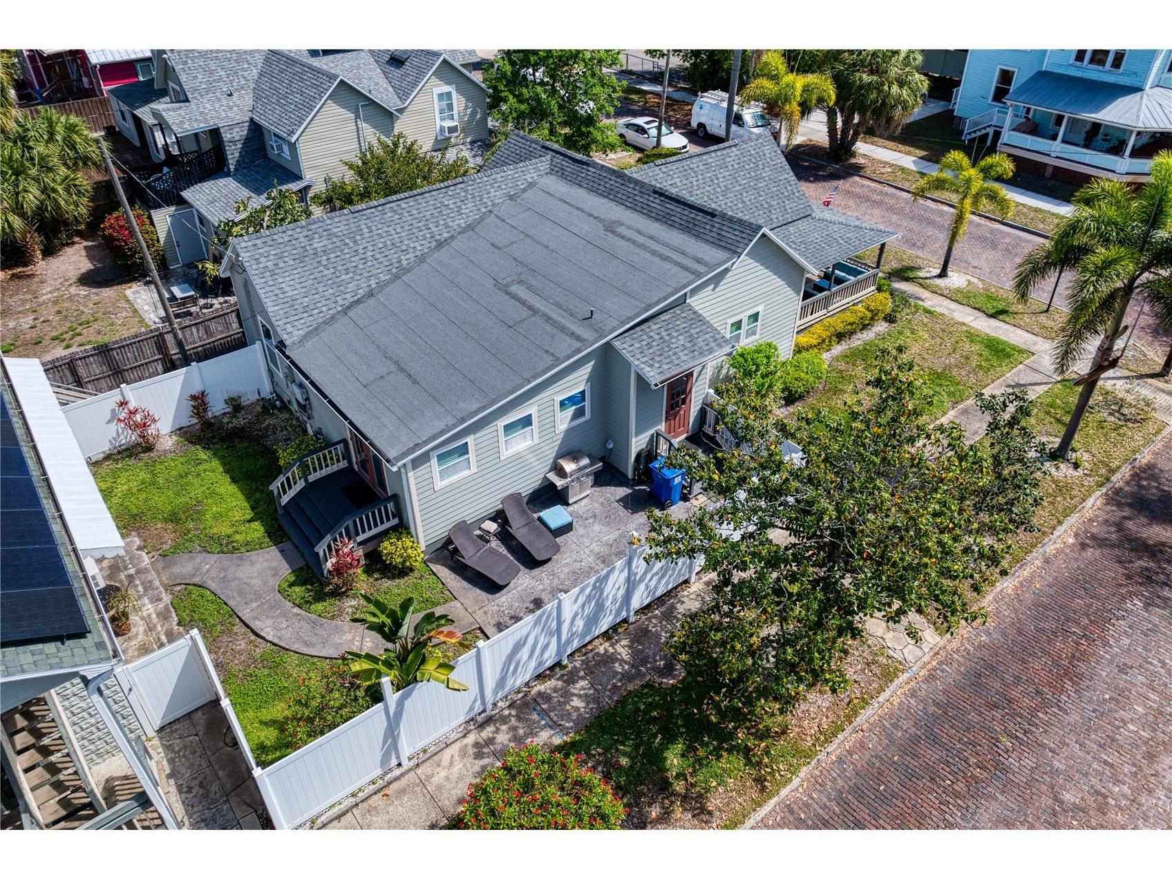 802 Dartmoor Street N Saint Petersburg FL 33701 TB8494482 image89