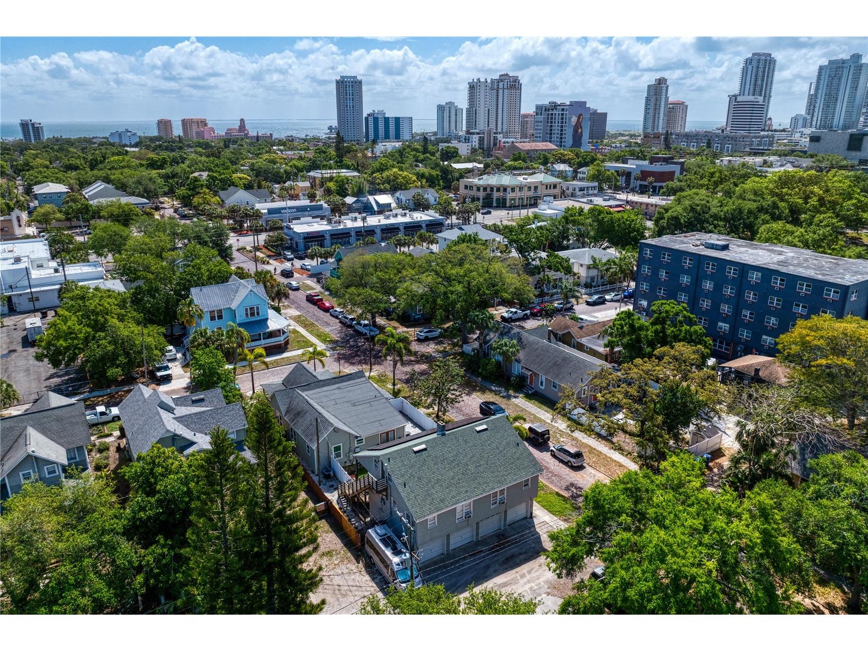 802 Dartmoor Street N Saint Petersburg FL 33701 TB8494482 image93