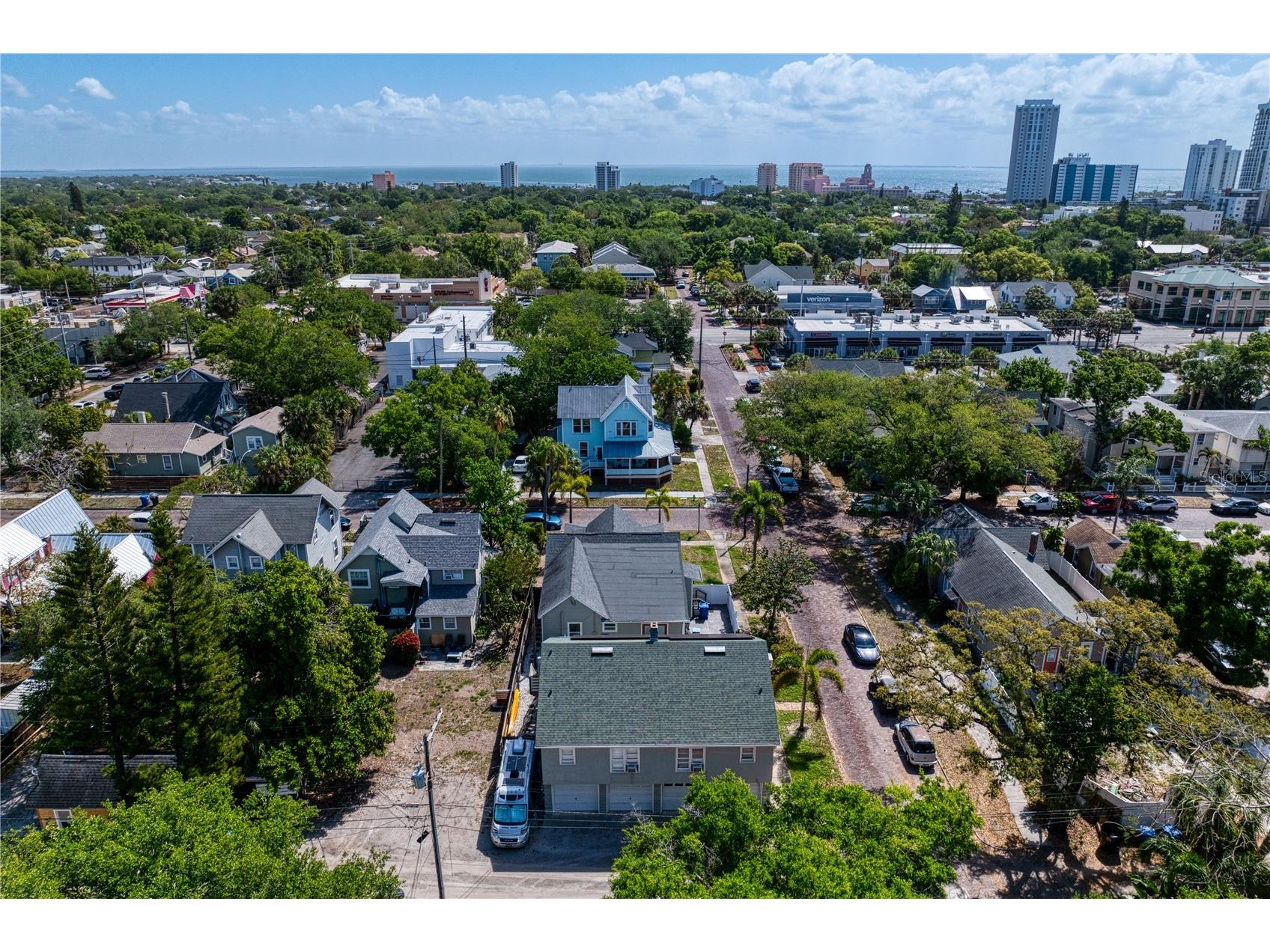 802 Dartmoor Street N Saint Petersburg FL 33701 TB8494482 image94
