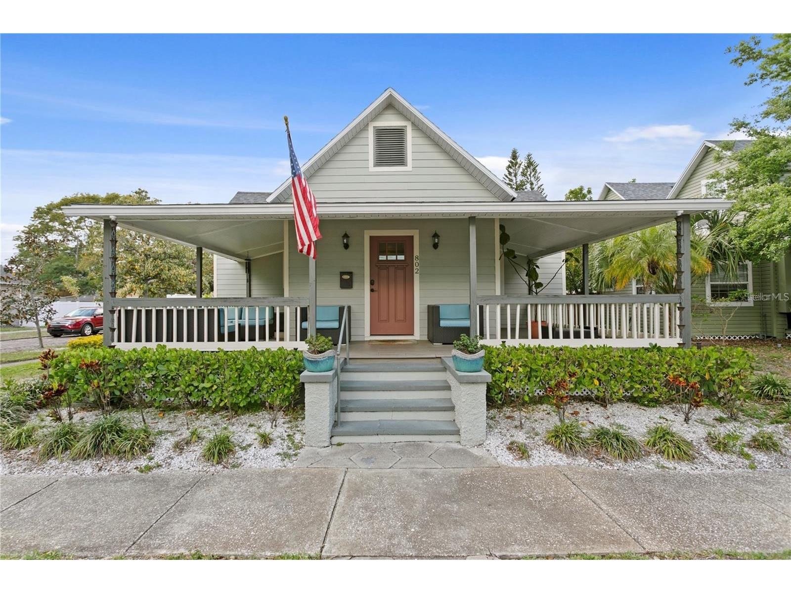 802 Dartmoor Street N Saint Petersburg FL 33701 TB8496514 image1
