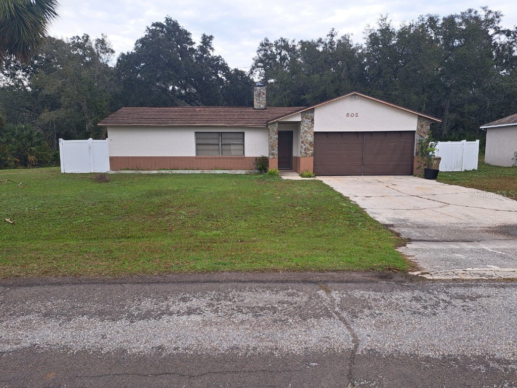 802 Del Prado Drive Poinciana FL 34758 O6176150 image1