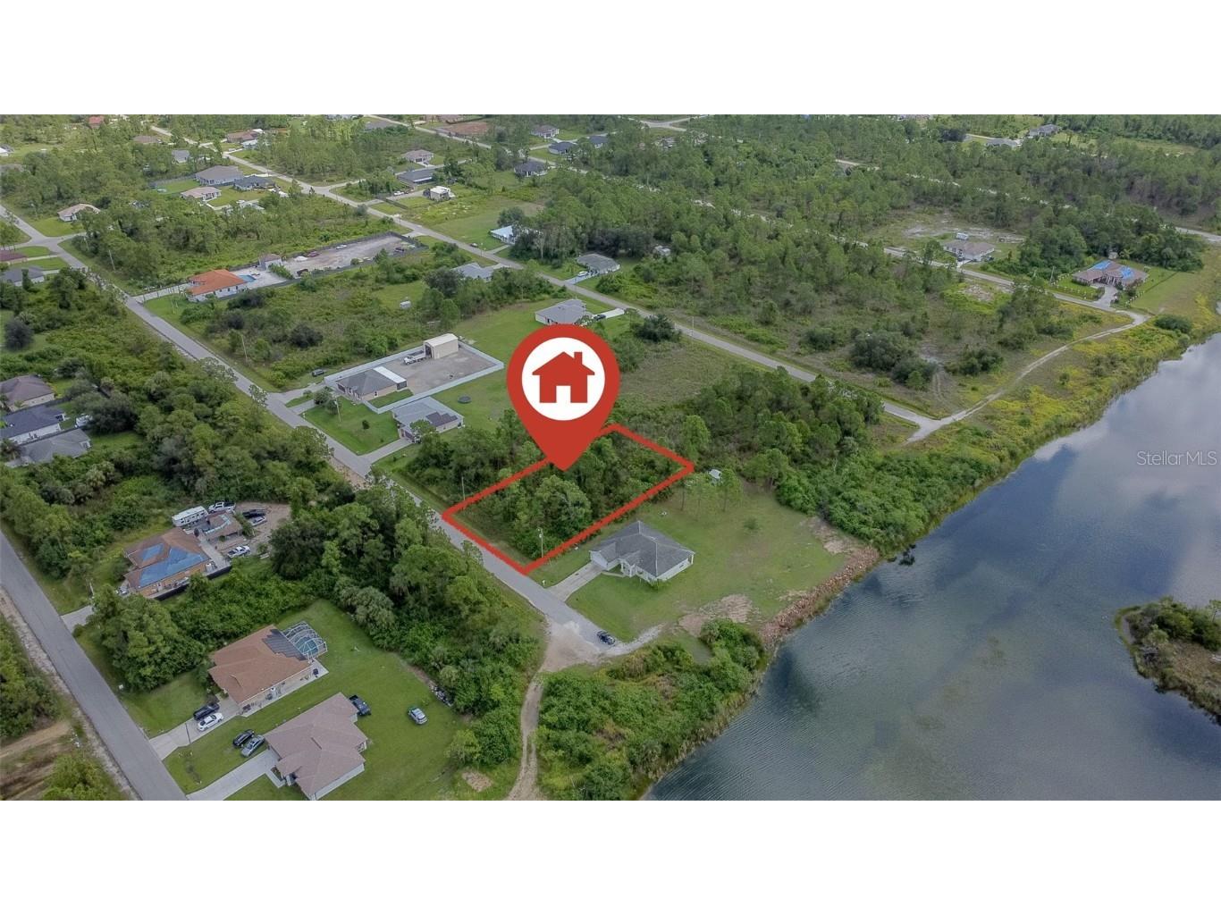 802 Lee Avenue Lehigh Acres FL 33972 O6136948 image1