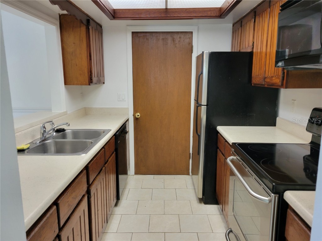 802 Mclain Court Tavares FL 32778 G5102050 image5