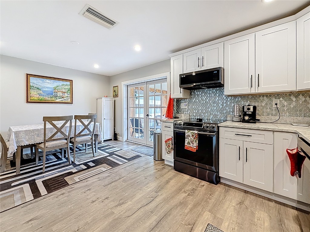 802 Mindy Court Largo FL 33771 TB8431762 image16