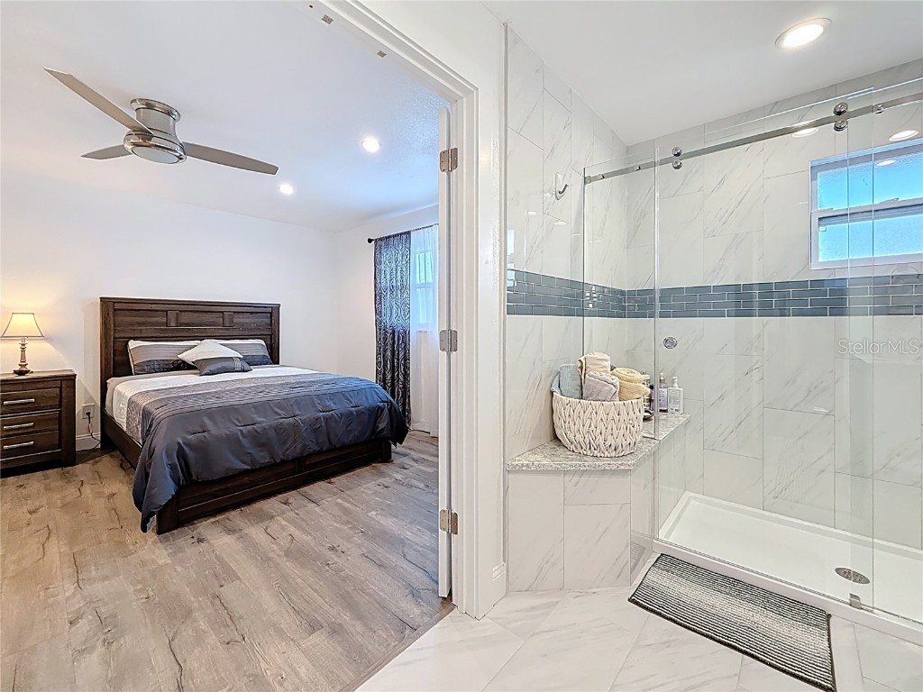 802 Mindy Court Largo FL 33771 TB8431762 image29