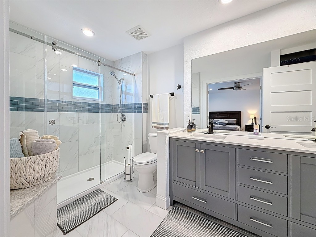 802 Mindy Court Largo FL 33771 TB8431762 image31