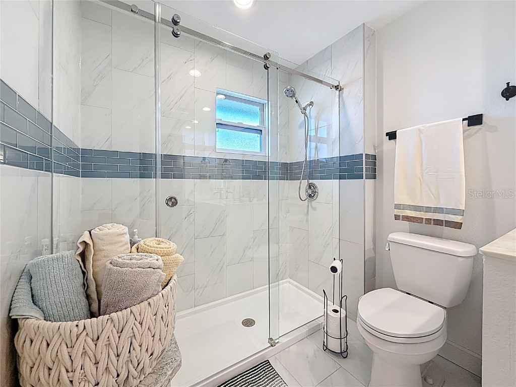 802 Mindy Court Largo FL 33771 TB8431762 image33