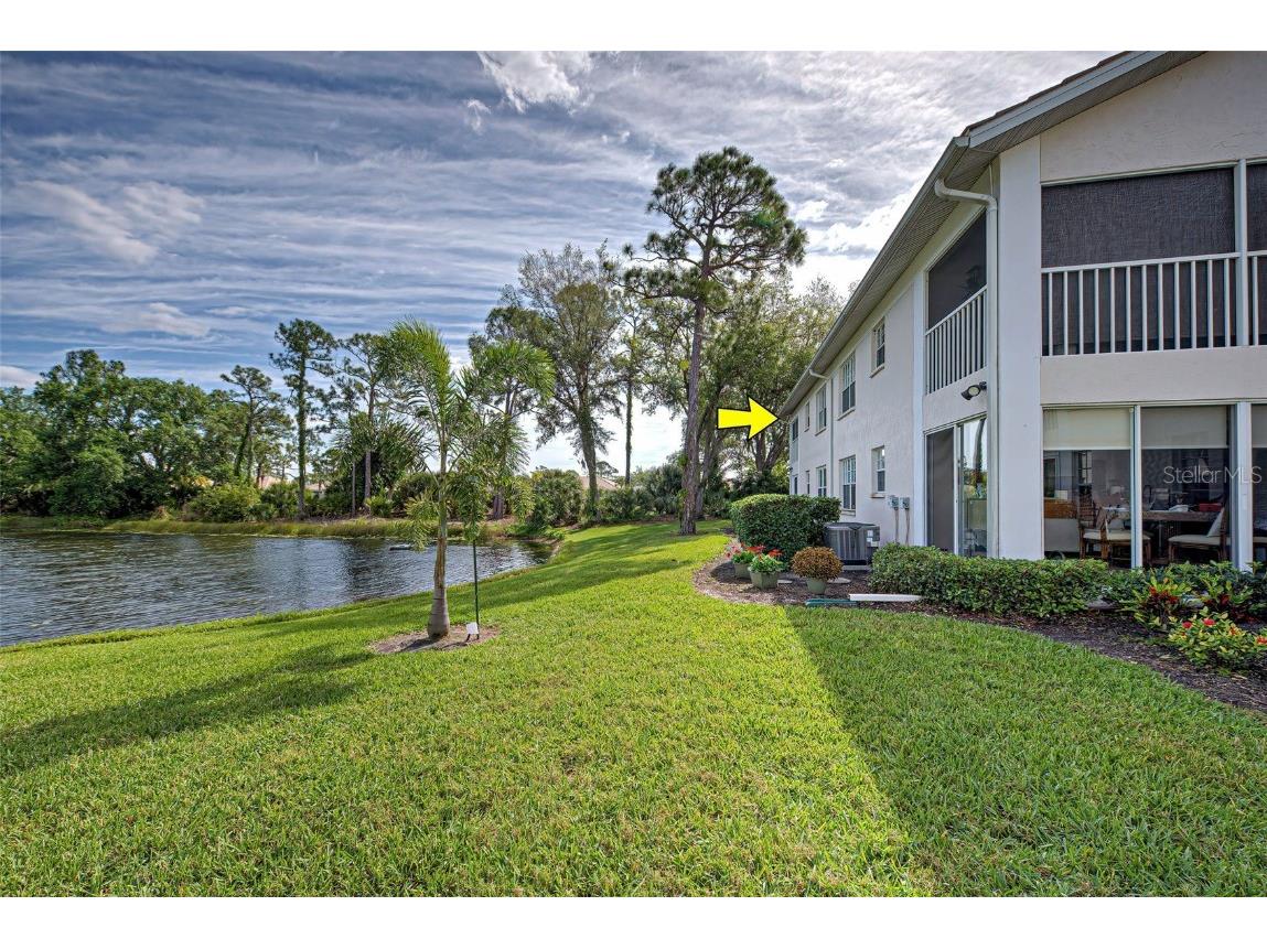 802 Montrose Drive #203 Venice FL 34293 N6132001 image1