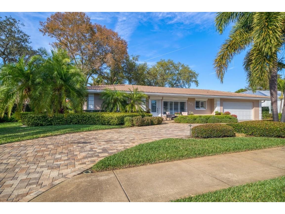 802 Osceola Road Belleair FL 33756 U8232324 image1