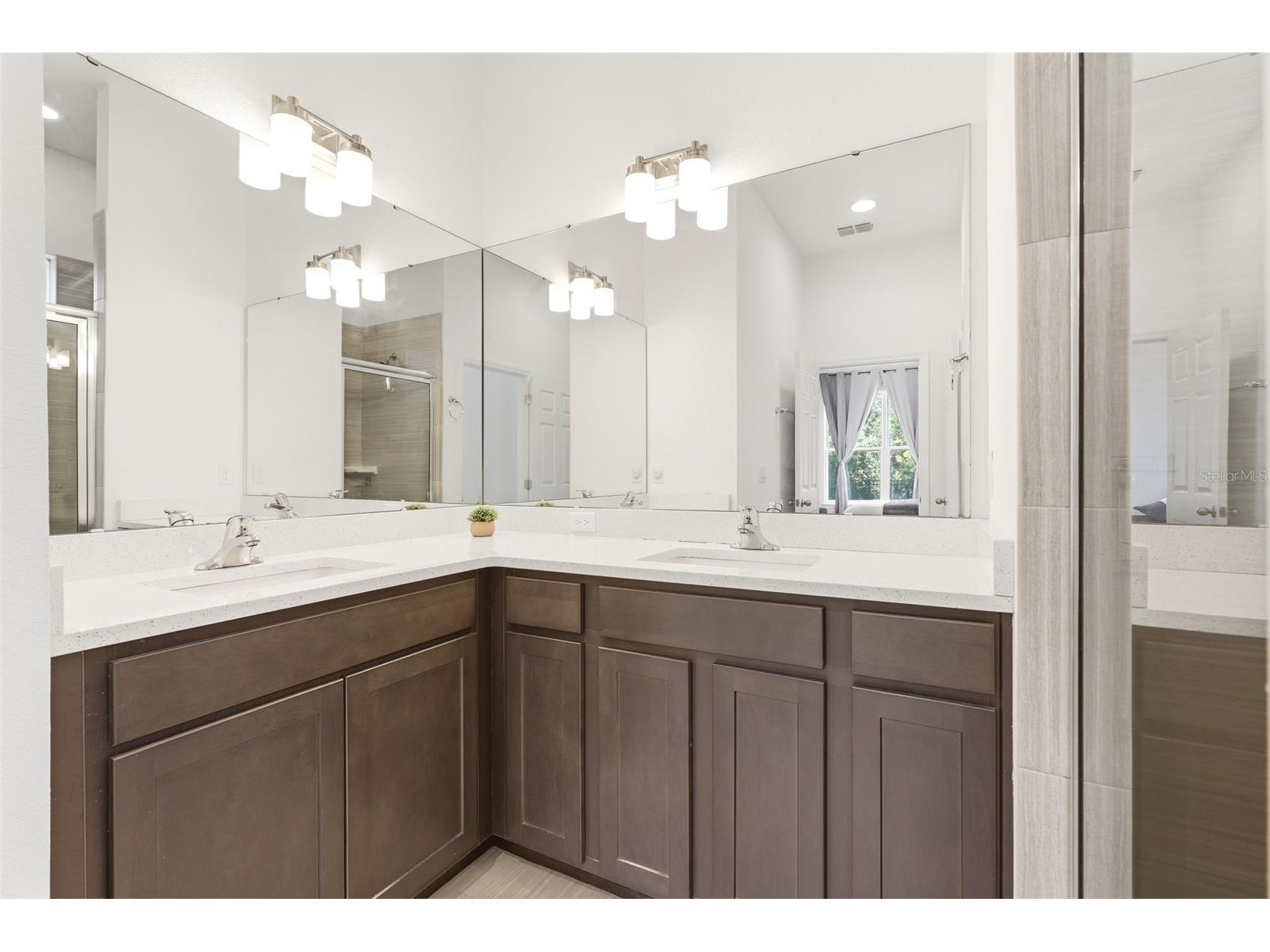 802 Reflection Lake Drive Orlando FL 32807 O6416924 image21