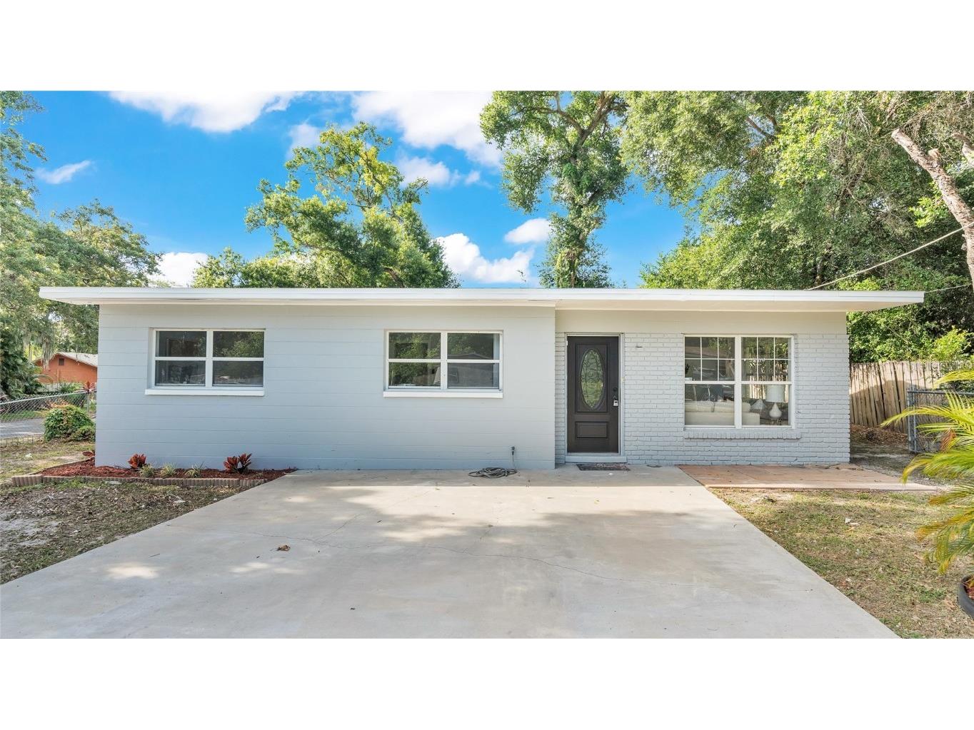 802 S Castle Court Tampa FL 33612 T3534955 image1