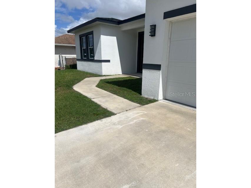 802 San Pedro Court Kissimmee FL 34758 S5136489 image2