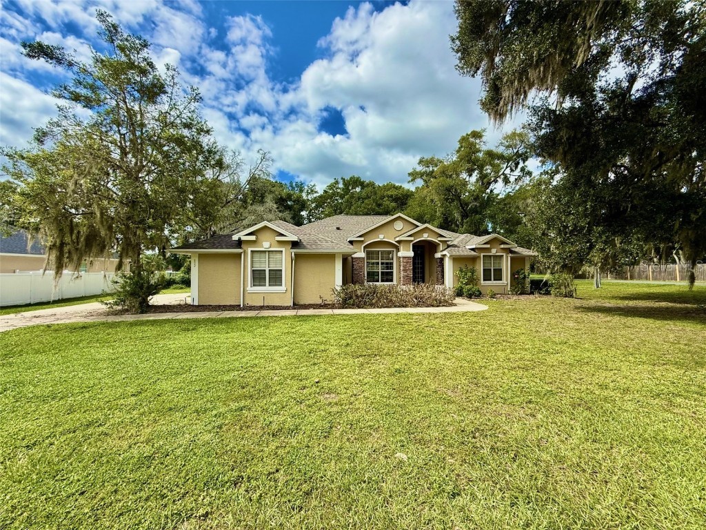 802 SE 50th Terrace Ocala FL 34471 OM707617 image1