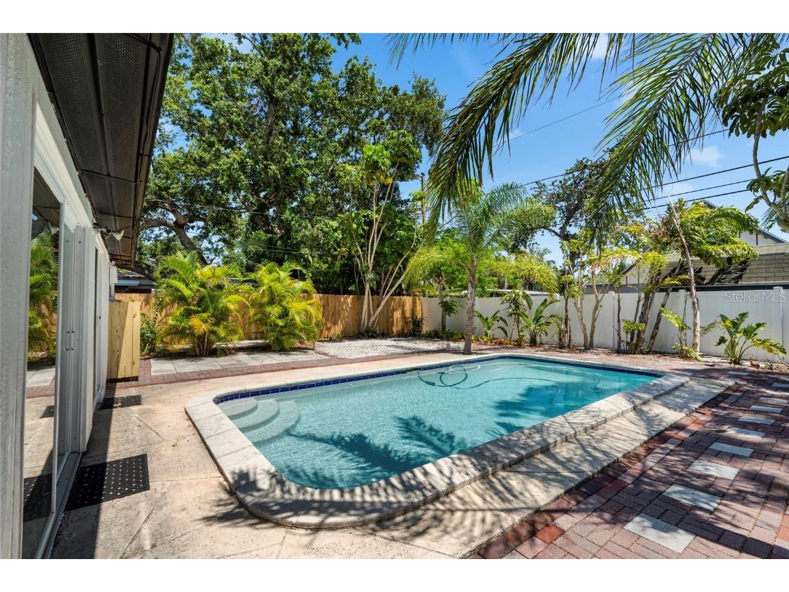 8020 24th Ave N Saint Petersburg FL 33710 TB8389080 image19