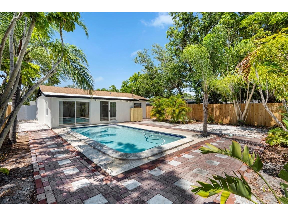 8020 24th Ave N Saint Petersburg FL 33710 TB8389080 image20