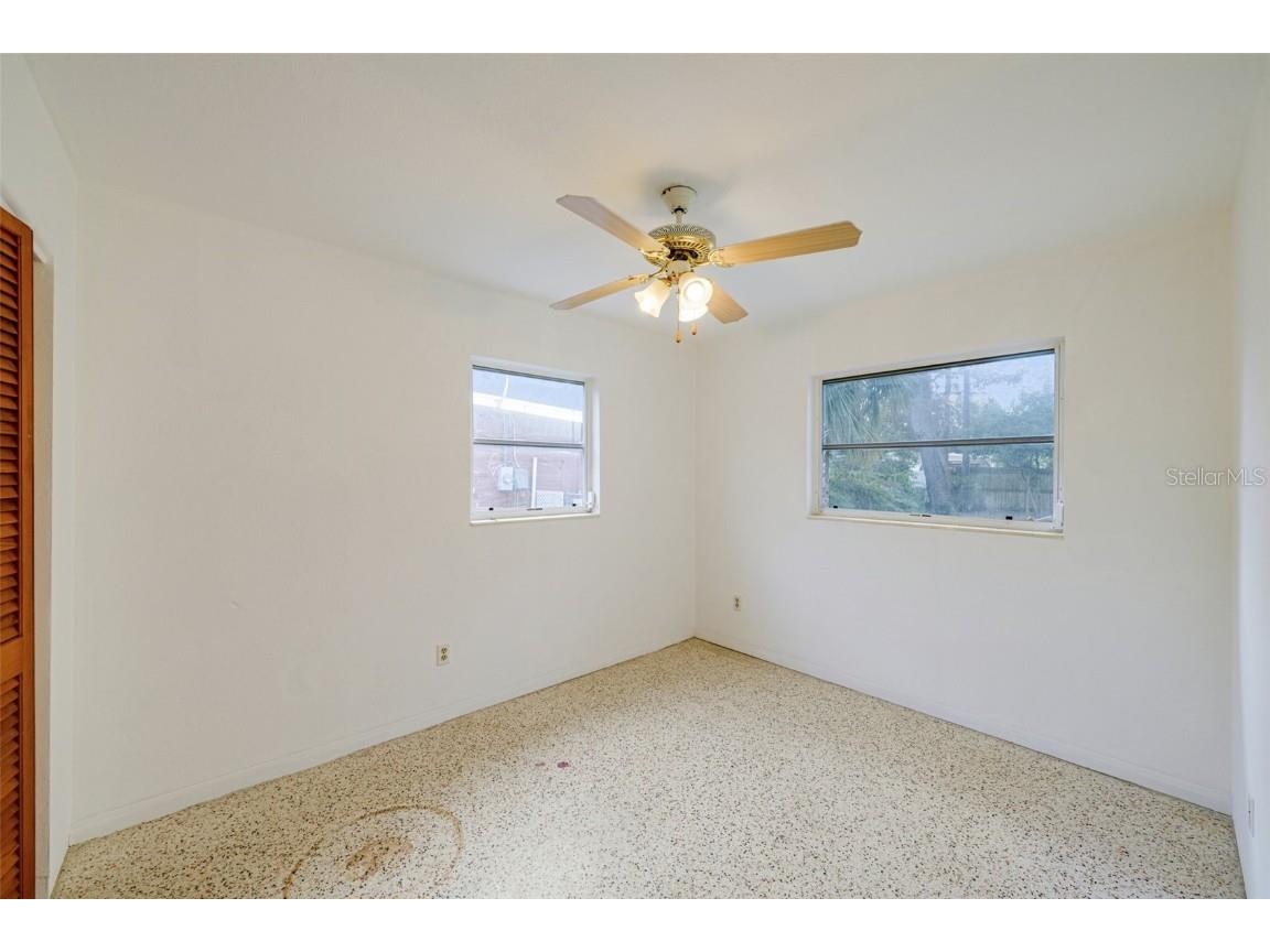 8020 25th Avenue N Saint Petersburg FL 33710 TB8462141 image10