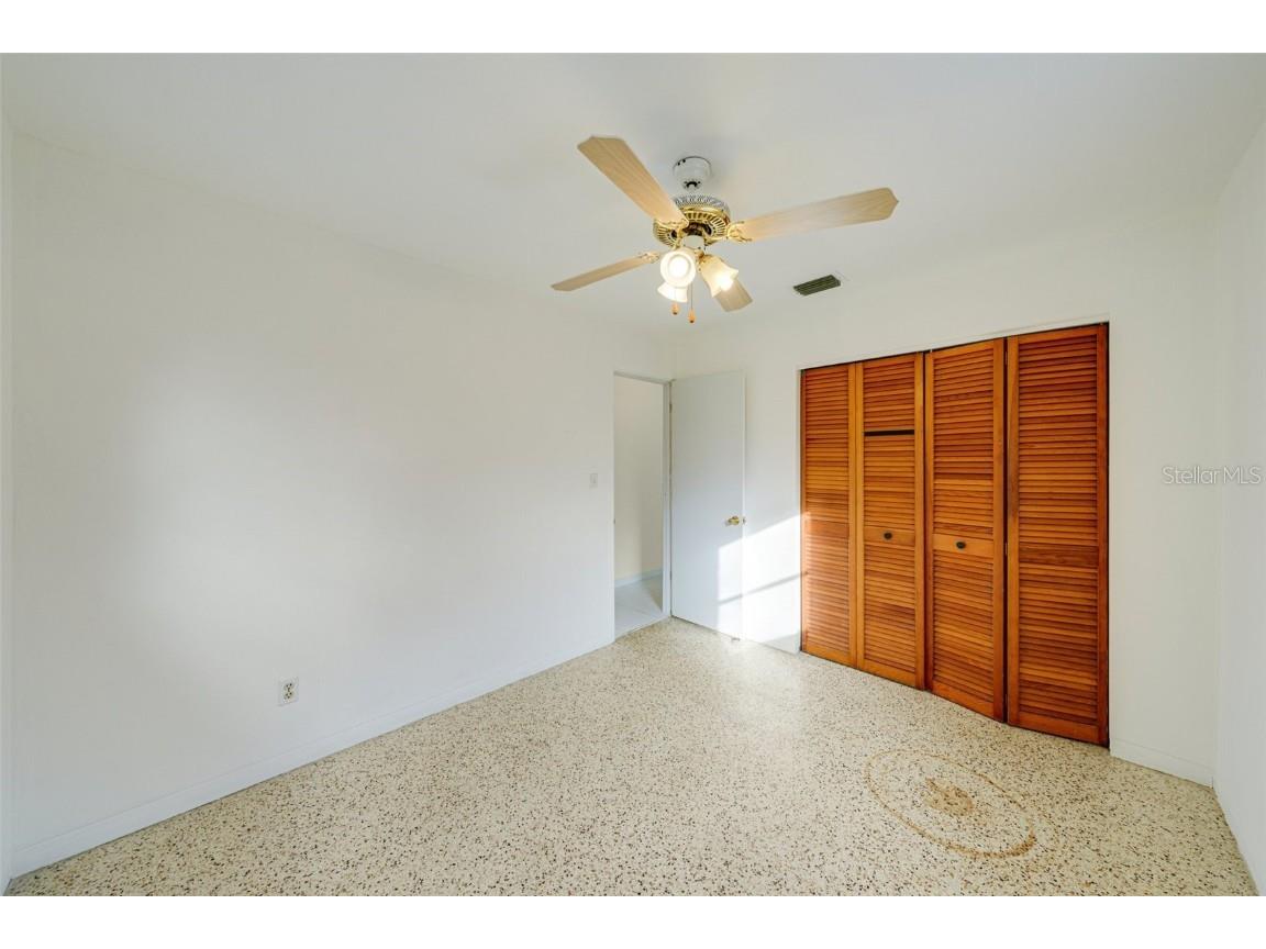 8020 25th Avenue N Saint Petersburg FL 33710 TB8462141 image11