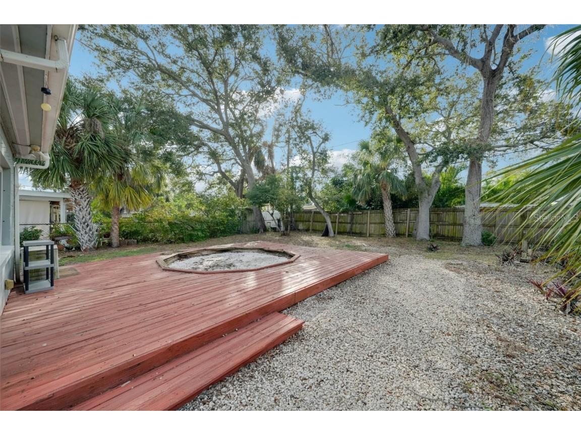 8020 25th Avenue N Saint Petersburg FL 33710 TB8462141 image23