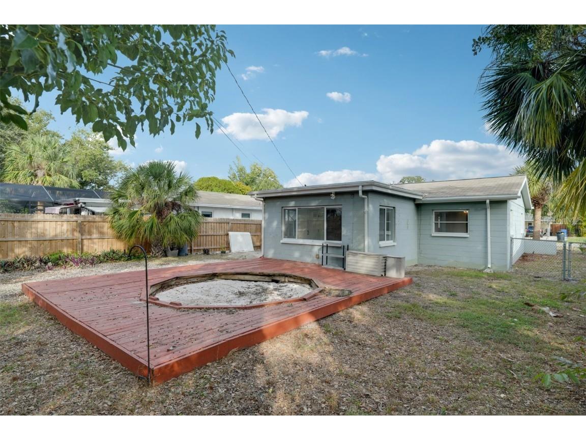 8020 25th Avenue N Saint Petersburg FL 33710 TB8462141 image24