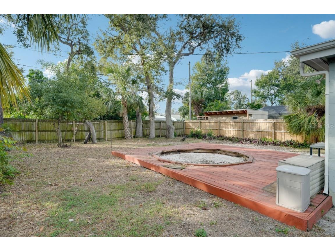 8020 25th Avenue N Saint Petersburg FL 33710 TB8462141 image25