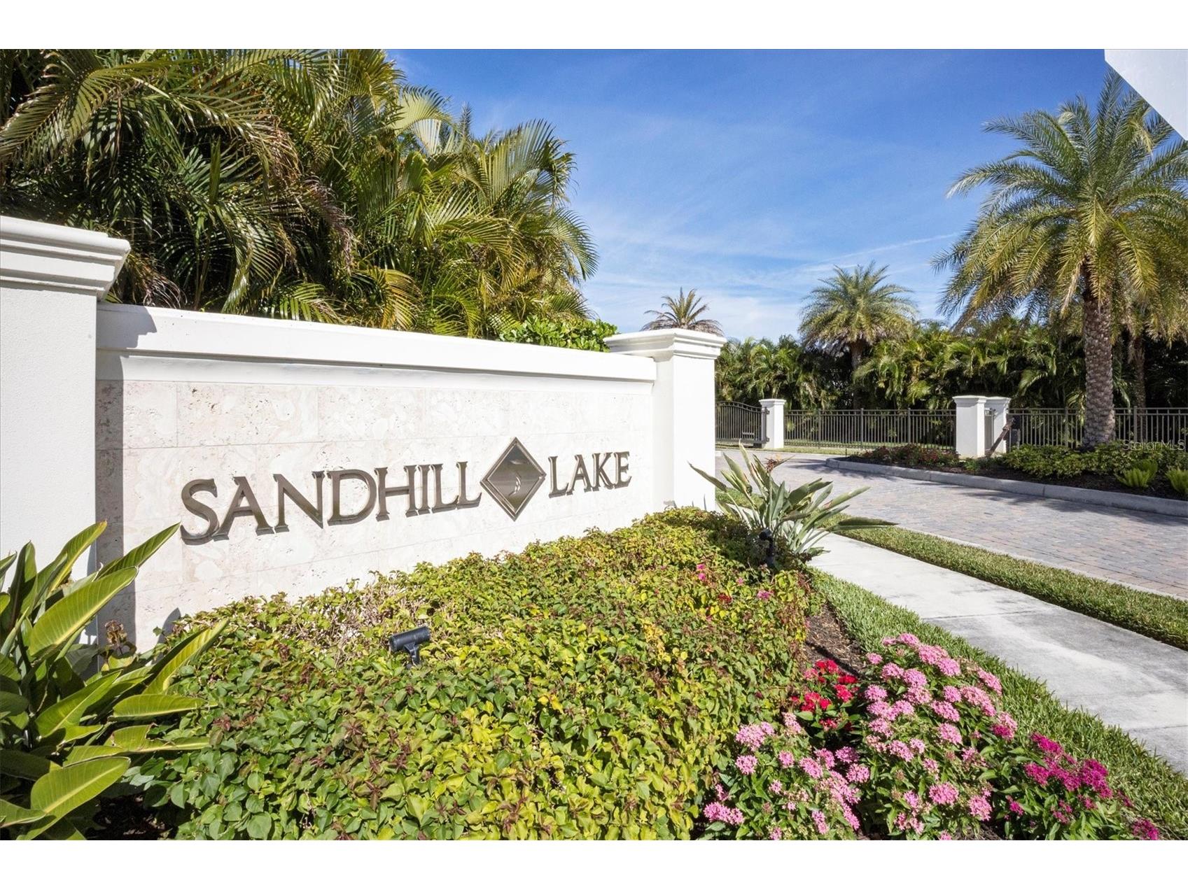 8020 Clearwater Court Sarasota FL 34241 A4672945 image33