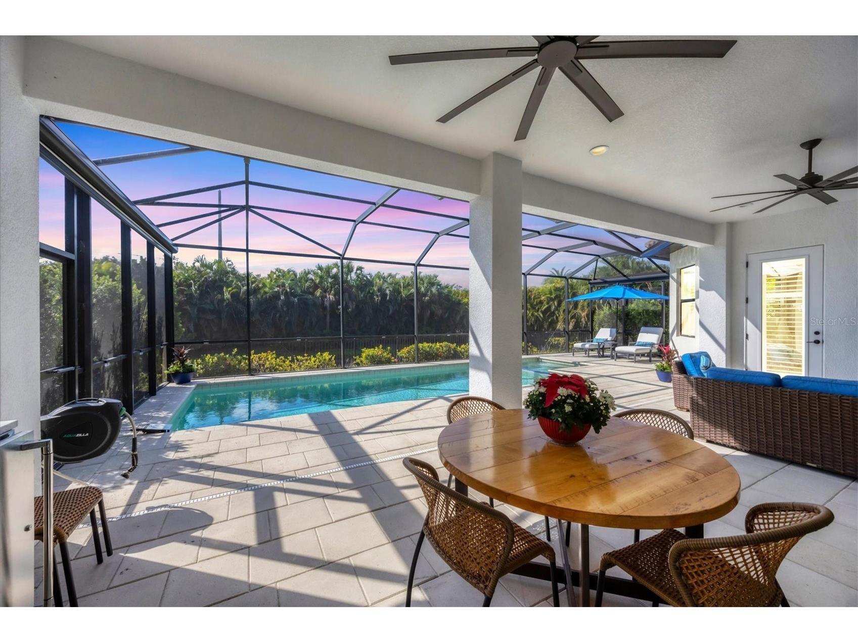 8020 Clearwater Court Sarasota FL 34241 A4672945 image4