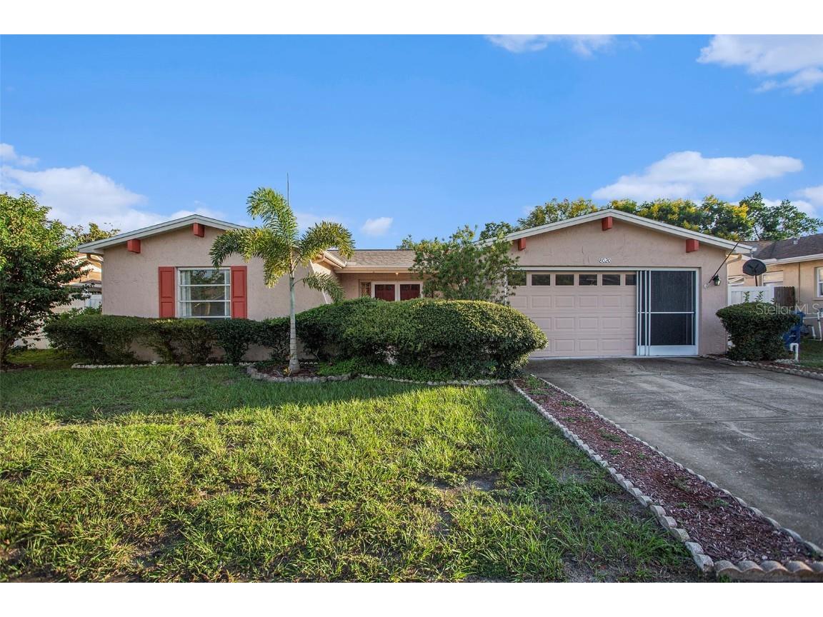 8020 Laurel Vista Loop Port Richey FL 34668 TB8309732 image1