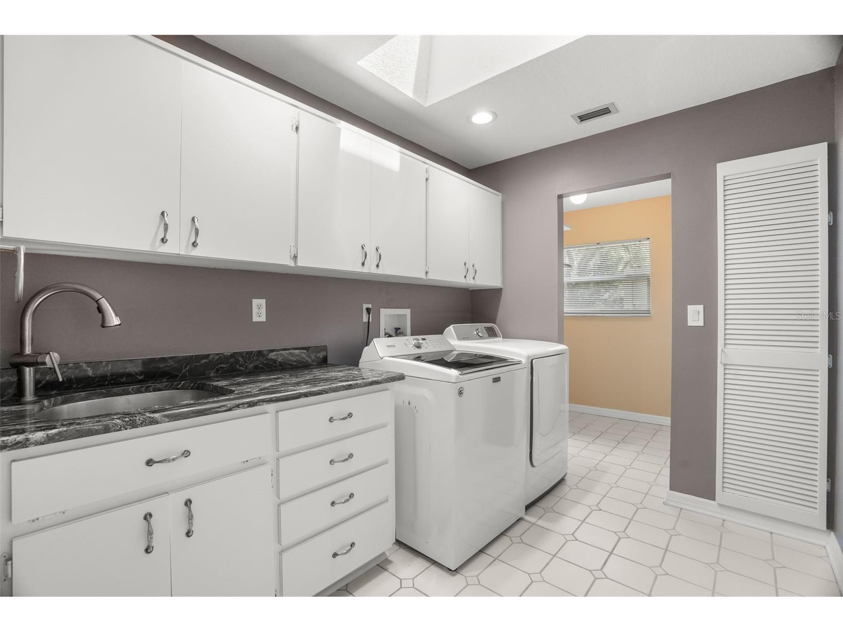 8020 Moonlight Lane New Port Richey FL 34654 W7886358 image20