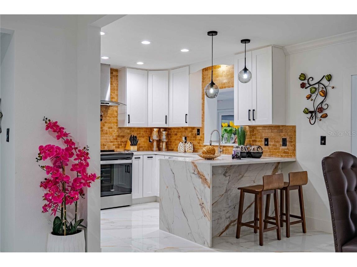 8020 Sharon Drive Tampa FL 33617 TB8437958 image10