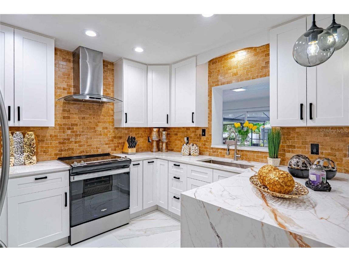 8020 Sharon Drive Tampa FL 33617 TB8437958 image11