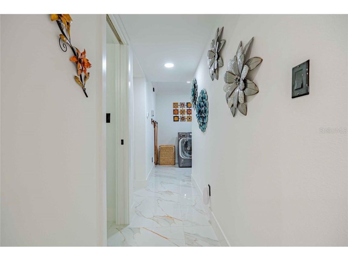 8020 Sharon Drive Tampa FL 33617 TB8437958 image18