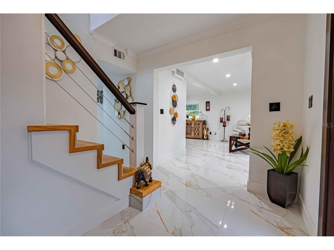 8020 Sharon Drive Tampa FL 33617 TB8437958 image6