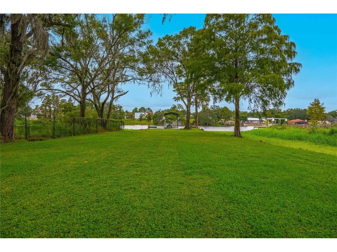 8020 Sharon Drive Tampa FL 33617 TB8437958 image72