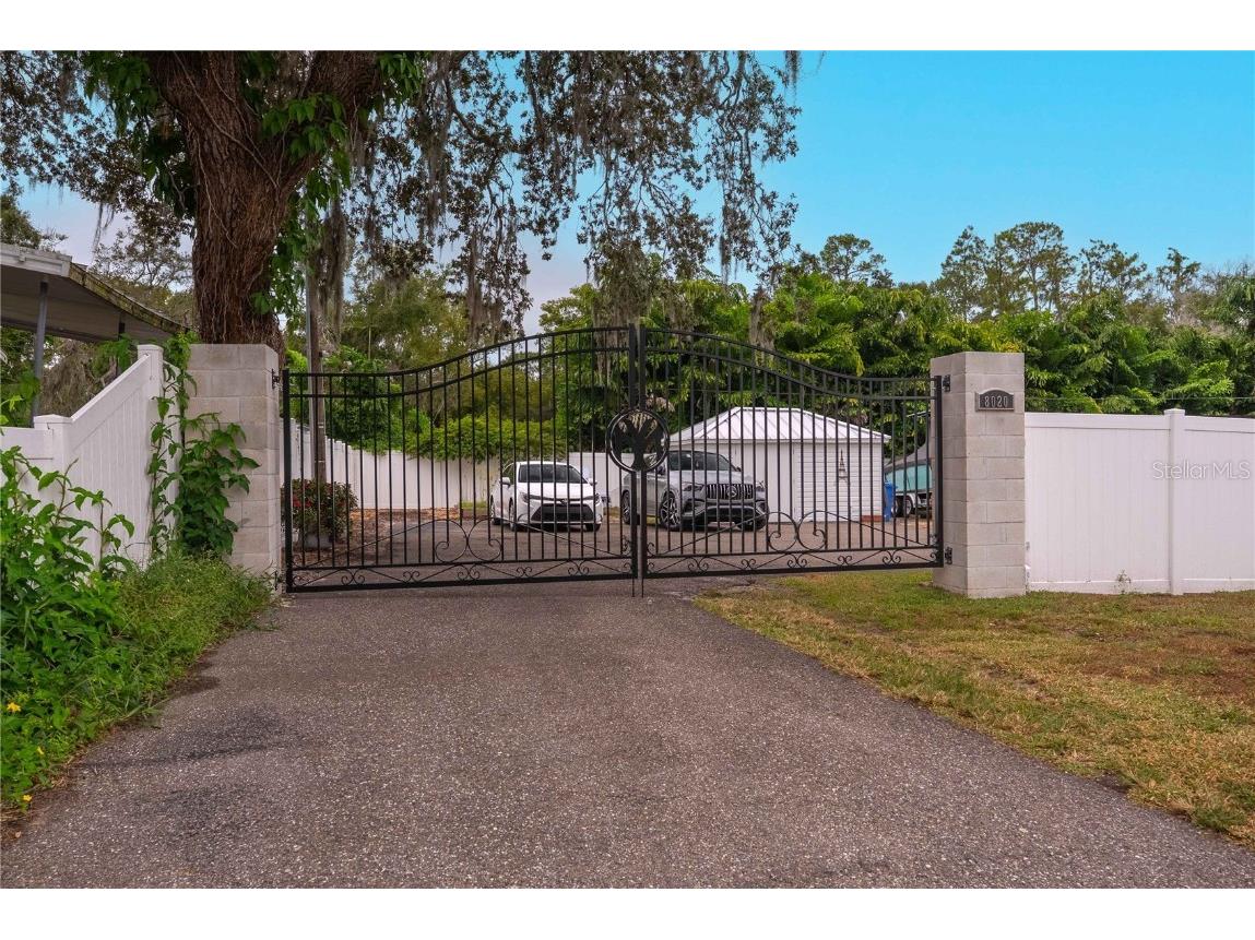 8020 Sharon Drive Tampa FL 33617 TB8437958 image87