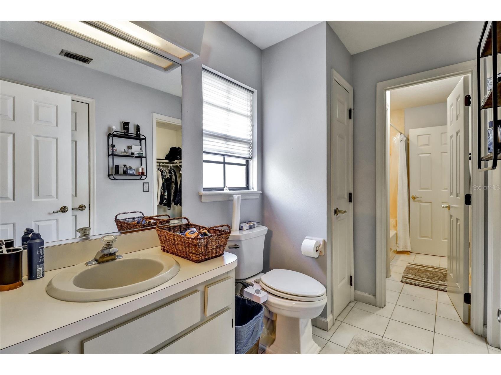 8021 Landgrove Court Orlando FL 32819 O6385643 image27