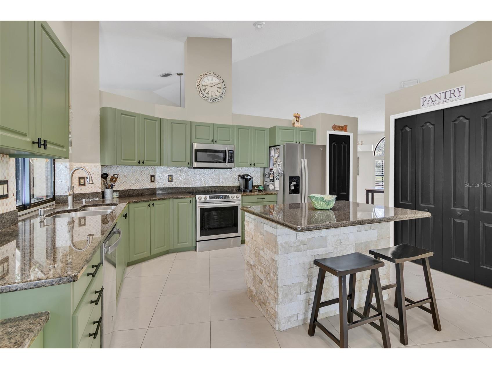 8021 Moonlight Lane New Port Richey FL 34654 W7883280 image31