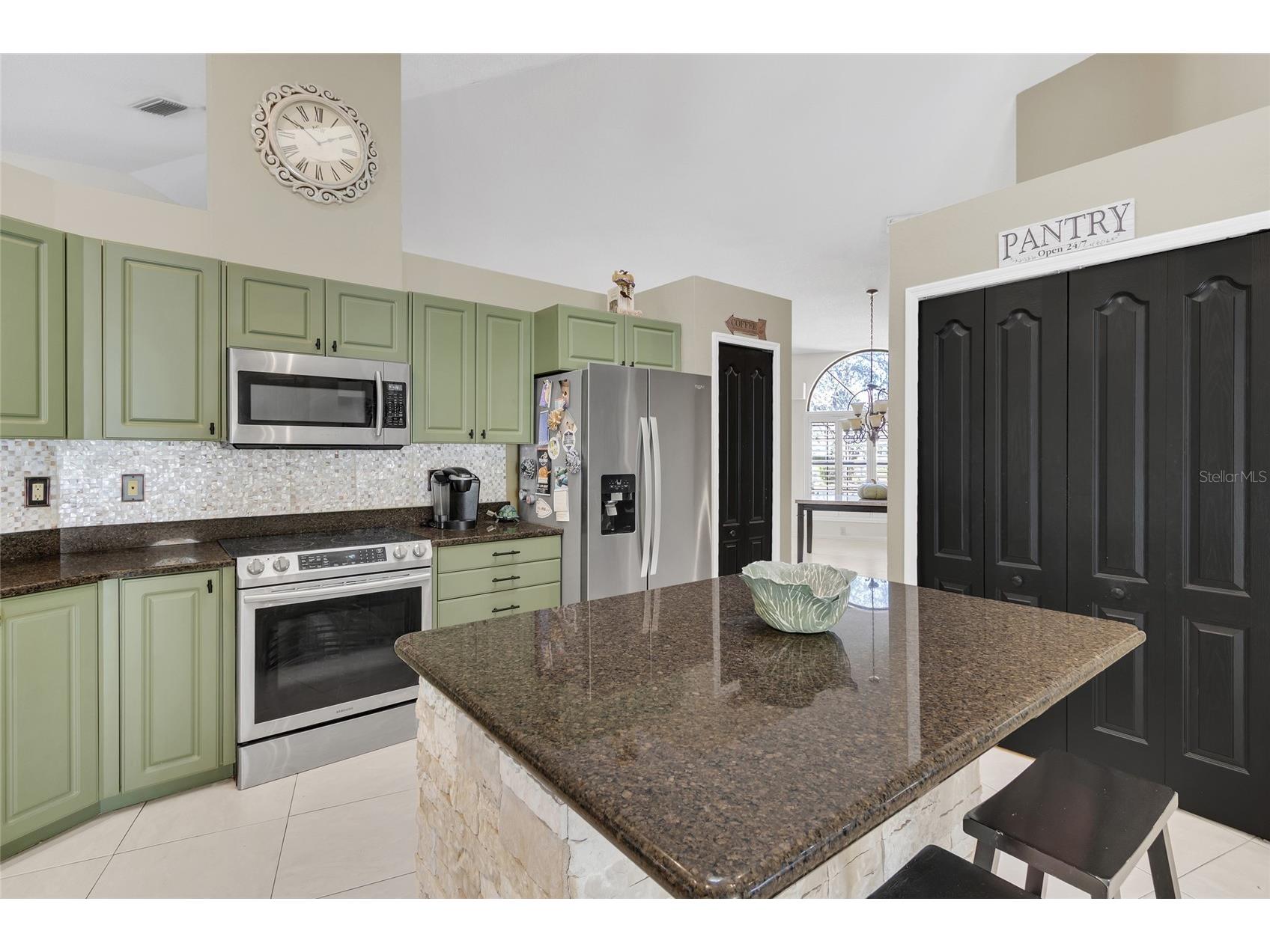 8021 Moonlight Lane New Port Richey FL 34654 W7883280 image35