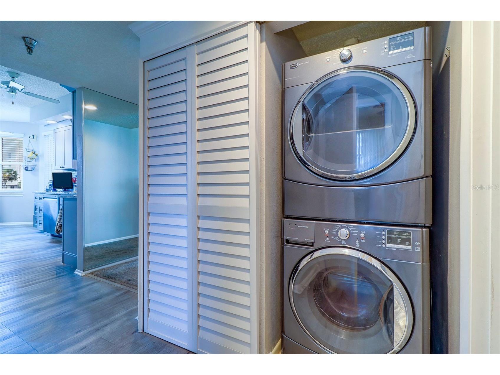 8021 Sailboat Key Boulevard S #101 Saint Pete Beach FL 33707 TB8481752 image25