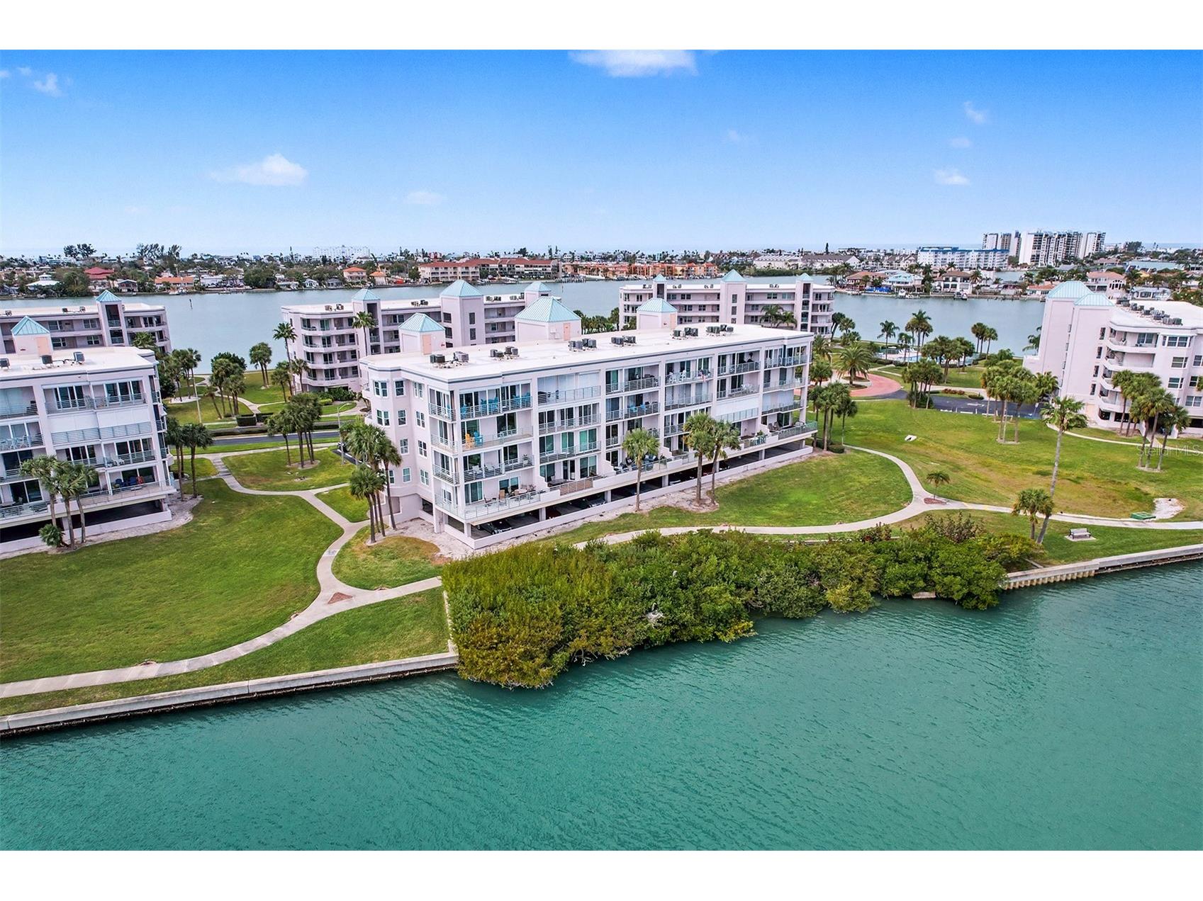 8021 Sailboat Key Boulevard S #101 Saint Pete Beach FL 33707 TB8481752 image35