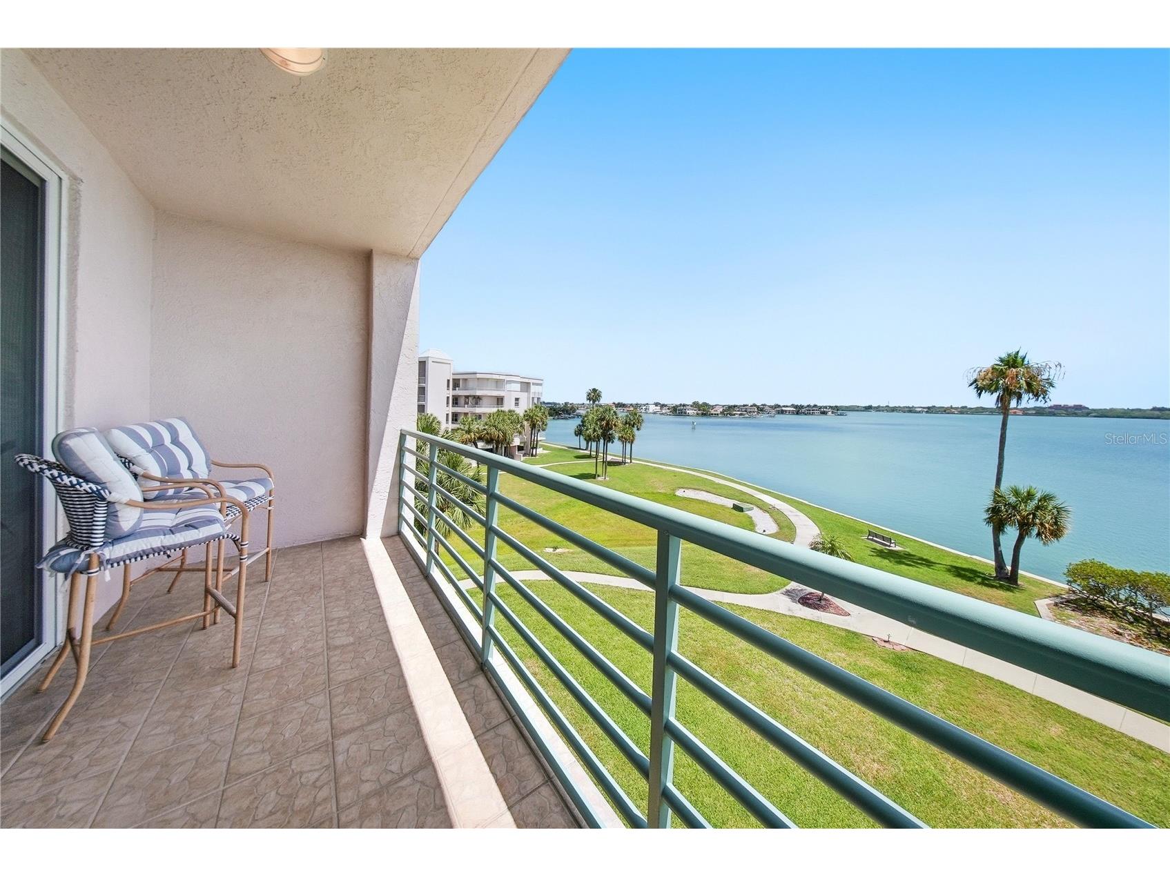8021 Sailboat Key Boulevard S #302 Saint Pete Beach FL 33707 - BOCA CIEGA BAY TB8501403 image23